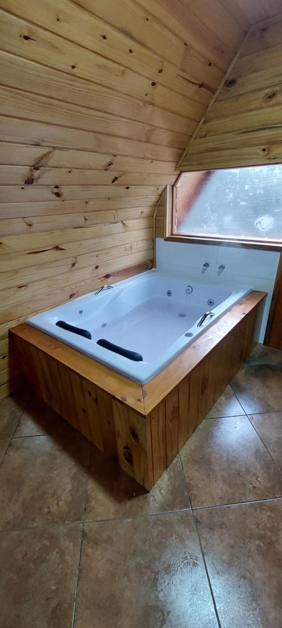 ホテル Chale Com Hidromassagem Da Vick Campos do Jordão エクステリア 写真